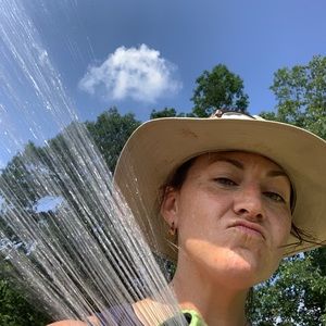 Meet your Posher, Lindsey